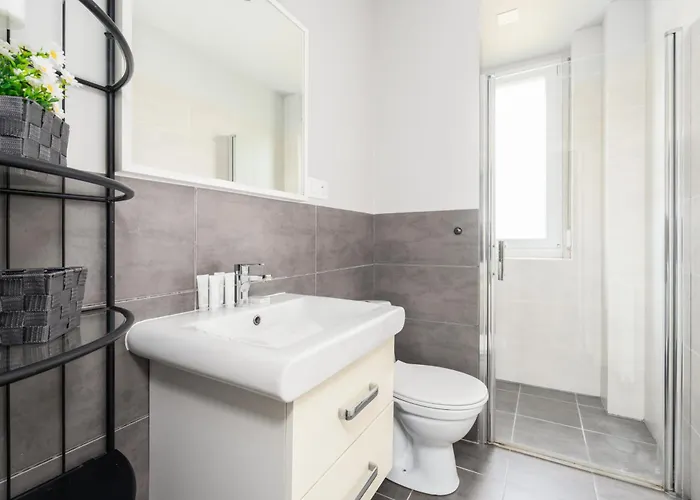 Apartment Spacious Family Promienista 1,5 Km To Hala Arena By Renters Poznan