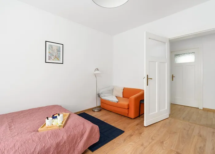 Spacious Family Promienista 1,5 Km To Hala Arena By Renters