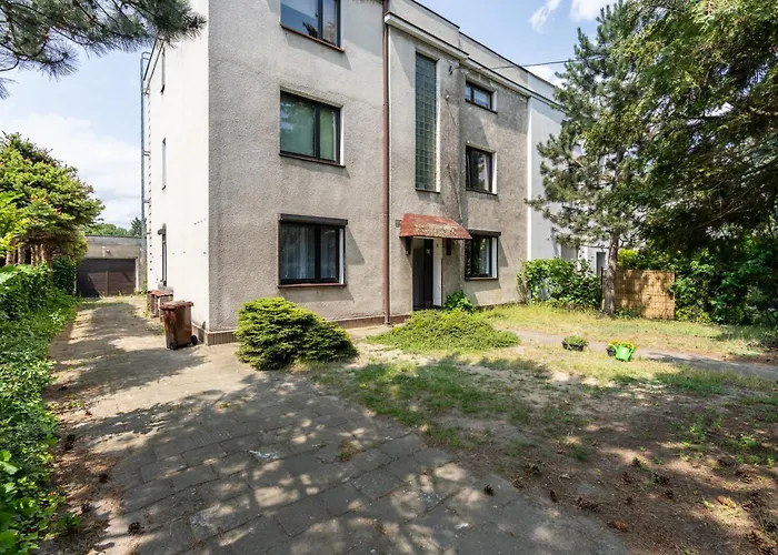 Spacious Family Promienista 1,5 Km To Hala Arena By Renters Apartment